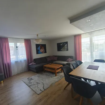 Zeitlos Apartment